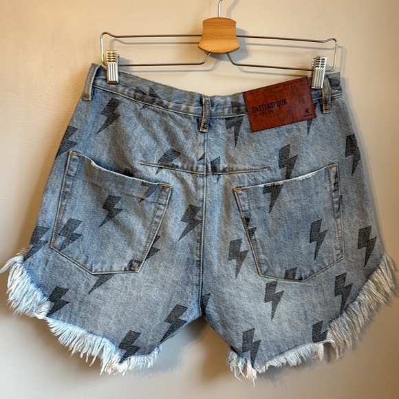 ONE TEASPOON Blue Lightning Le Wolves Mid Length Denim Short SZ 28 - Picture 7 of 8